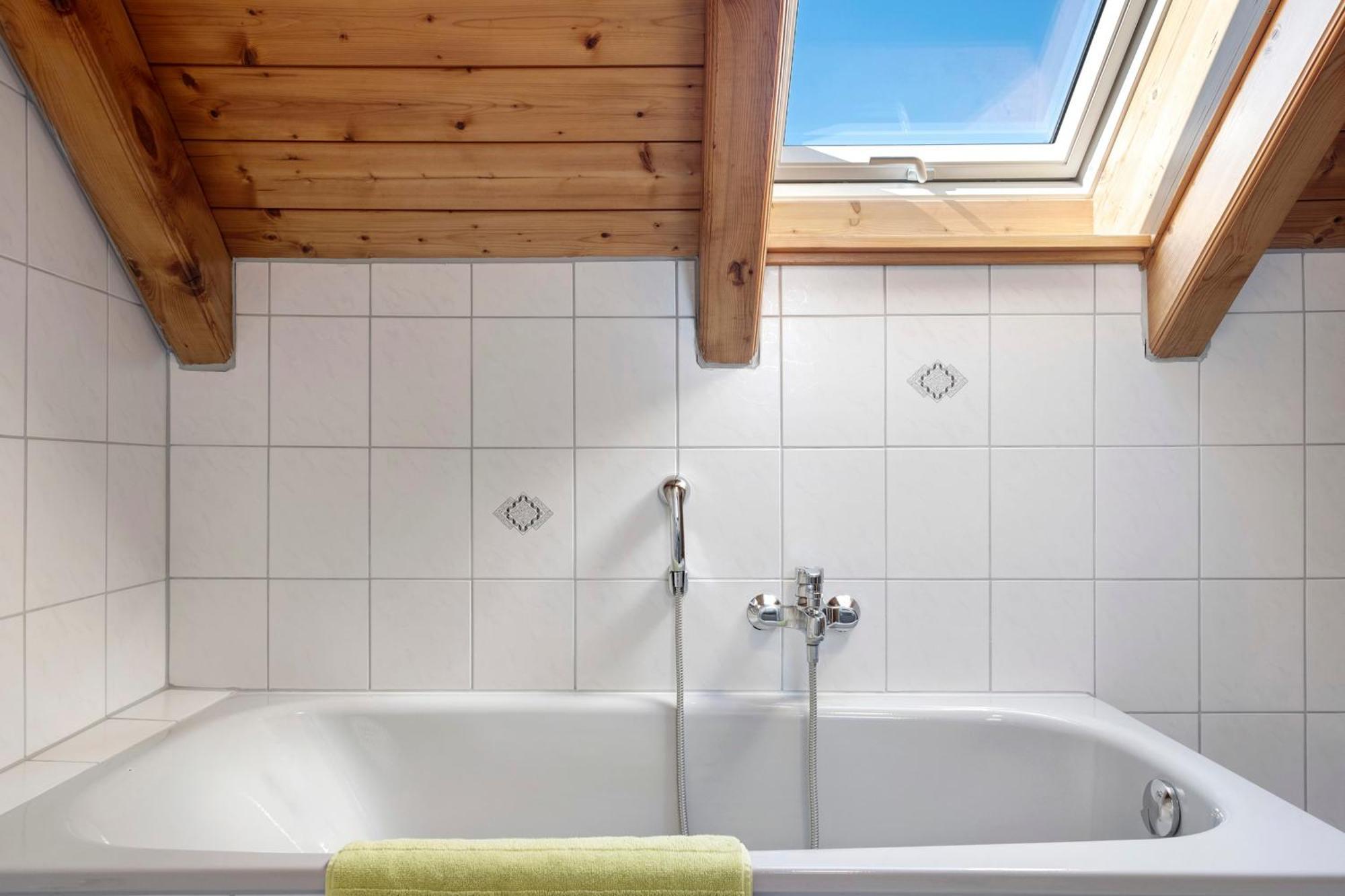 Ferienwohnung Fliegerhorst Endingen am Kaiserstuhl Luaran gambar