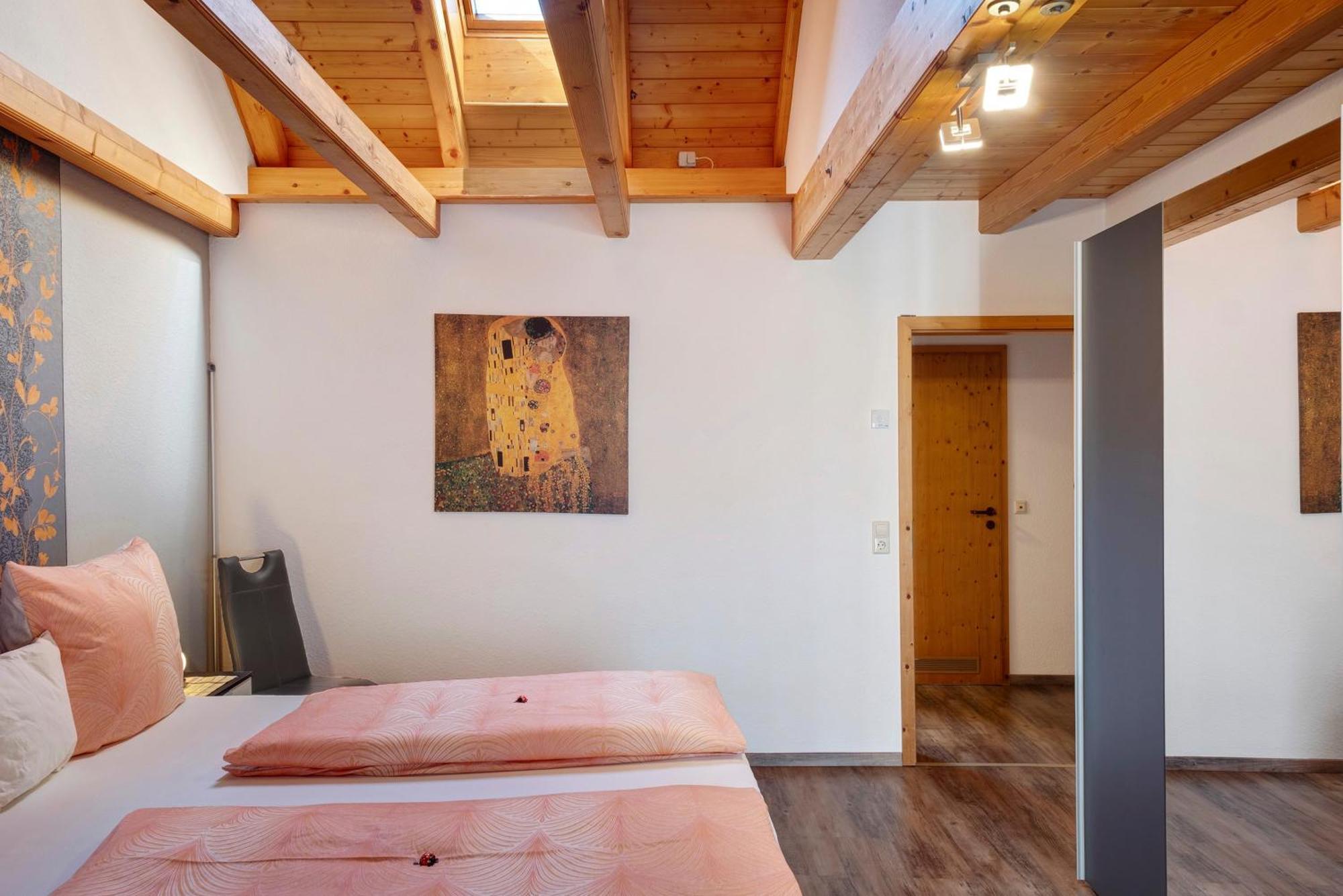 Ferienwohnung Fliegerhorst Endingen am Kaiserstuhl Luaran gambar